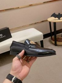 Picture of Versace Shoes Men _SKUfw102350519fw